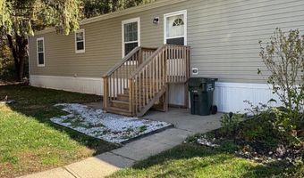 16 CLAYTON Dr, Clayton, DE 19938