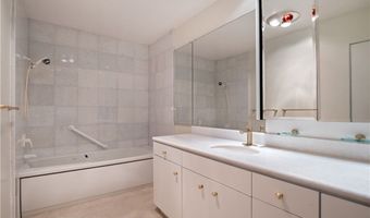 32735 Seagate Dr 304-D, Rancho Palos Verdes, CA 90275