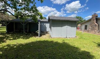 806 SE Avenue 8 Ave, Atkins, AR 72823