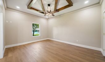 303 E 4th St, Alice, TX 78332