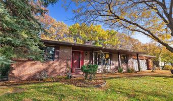 1435 Arden Oaks Dr, Arden Hills, MN 55112