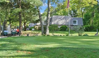 18 Caddy Rock Rd C, North Kingstown, RI 02852