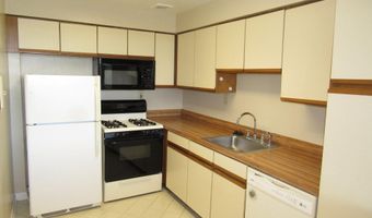 4201 CHERRY HILL Rd 508, Arlington, VA 22207