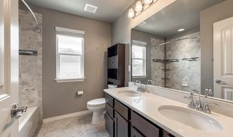902 Canyonlands St, Berthoud, CO 80513