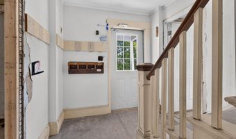 6 Amherst St, Augusta, ME 04330
