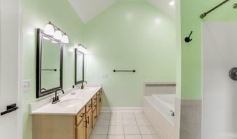 33015 FOREST KNOLL Dr, Laurel, DE 19956