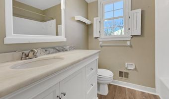 5815 JANE Way, Alexandria, VA 22310