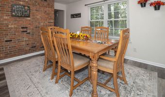 129 Dumbarton Hill Ct, Aberdeen, NJ 07747