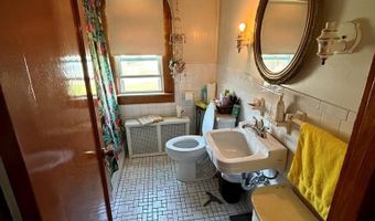 276 Blue Jay Dr, Beaver, WV 25813