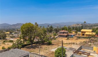 3383 Glenrose Ave, Altadena, CA 91001