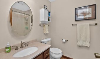1201 SE Michael Dr, Ankeny, IA 50021