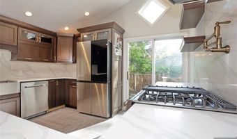 69 Pittis Ave, Allendale, NJ 07401