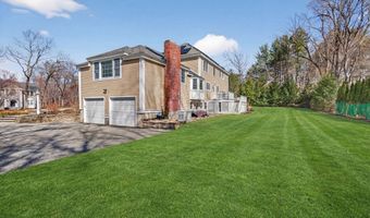 3 Seten Cir, Andover, MA 01810