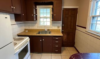 1653 COTTON St, Reading, PA 19606