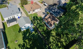 2112 N SUPERIOR St, Appleton, WI 54911
