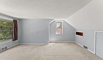 1929 Jerrold Ave, Arden Hills, MN 55112