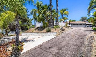 10162 Sierra Madre Rd, Spring Valley, CA 91977