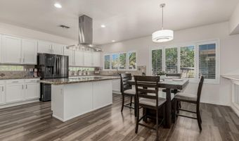 1684 E COCONINO Dr, Chandler, AZ 85249