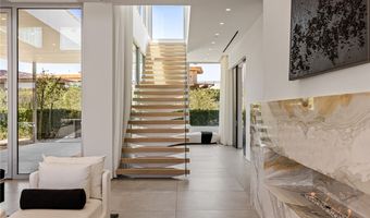 14 Magic Stone Ln, Las Vegas, NV 89135