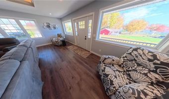 980 Lake Viking Ter, Altamont, MO 64620