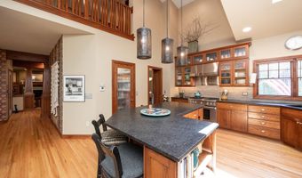 33943 Mill Creek Dr, Adel, IA 50003