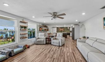 801 FLAMINGO Dr, Apollo Beach, FL 33572