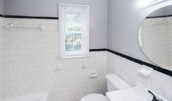 3937 PENNSYLVANIA Ave SE 102, Washington, DC 20020