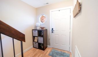 1429 Tahoe Valley Ct, Ballwin, MO 63021