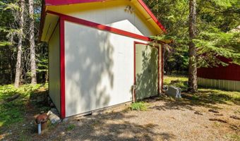 6328 River Rd, Clark Fork, ID 83811