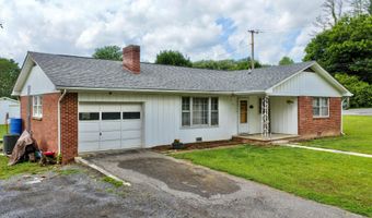 123 E Chestnut, Alderson, WV 24910