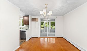 9 Eagle Run C, Warwick, RI 02818