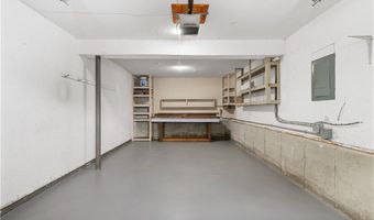 94 Ridgewood Rd, Middletown, RI 02842