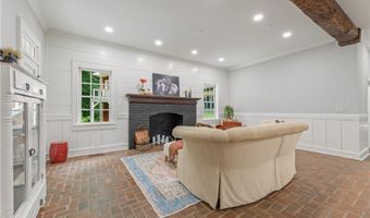 2425 Birmingham Rd, Alpharetta, GA 30004