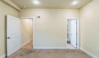3811 LAURISTON St, Philadelphia, PA 19128