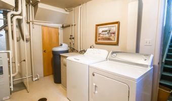 2065 Highland Dr, Blackfoot, ID 83221