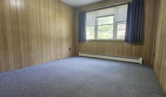 604 Leighton Rd, Augusta, ME 04330