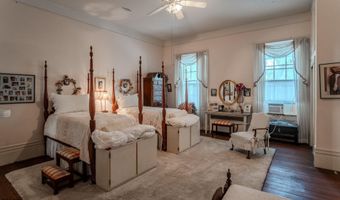 604 Pinckney St, Beaufort, SC 29902