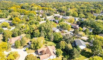 721 Brentwood Ct, Algonquin, IL 60102