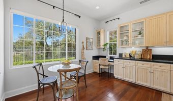 2904 Via Conquistador, Carlsbad, CA 92009