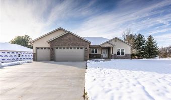 9 Fairway Ct, Alton, IL 62002