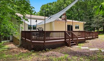 17 Basswood Ct, Albrightsville, PA 18210