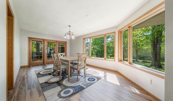 1711 E ROBIN Way, Appleton, WI 54915