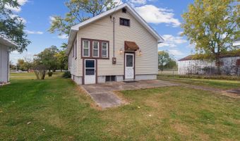 804 Hannah Ave, Alma, MI 48801