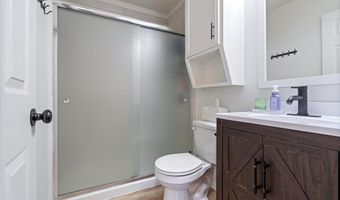 507 Braithwaite St B, Bentonville, AR 72712