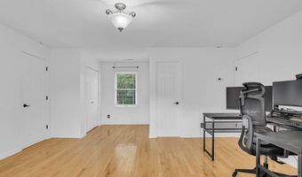 3046 Hawthorne St, Athens, TN 37303
