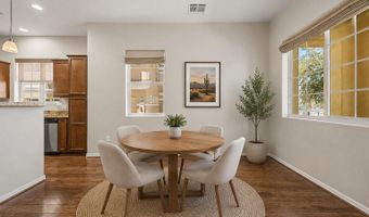 121 N CALIFORNIA St 7, Chandler, AZ 85225