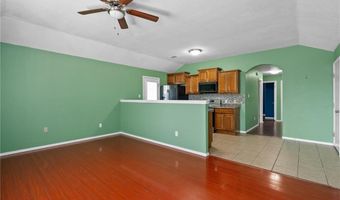 2410 Ridgeway Ln, Barling, AR 72923