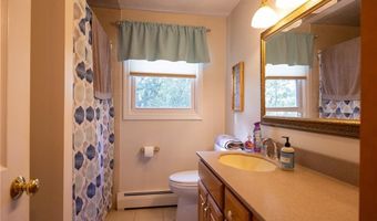 9 Patricia Dr, North Providence, RI 02904