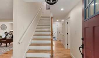 368 Hill Rd, Boxborough, MA 01719