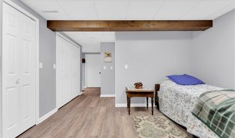 9903 Vermilion Rd, Amherst, OH 44001